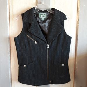 Woolrich Zip Up Vest Black Pinstripe